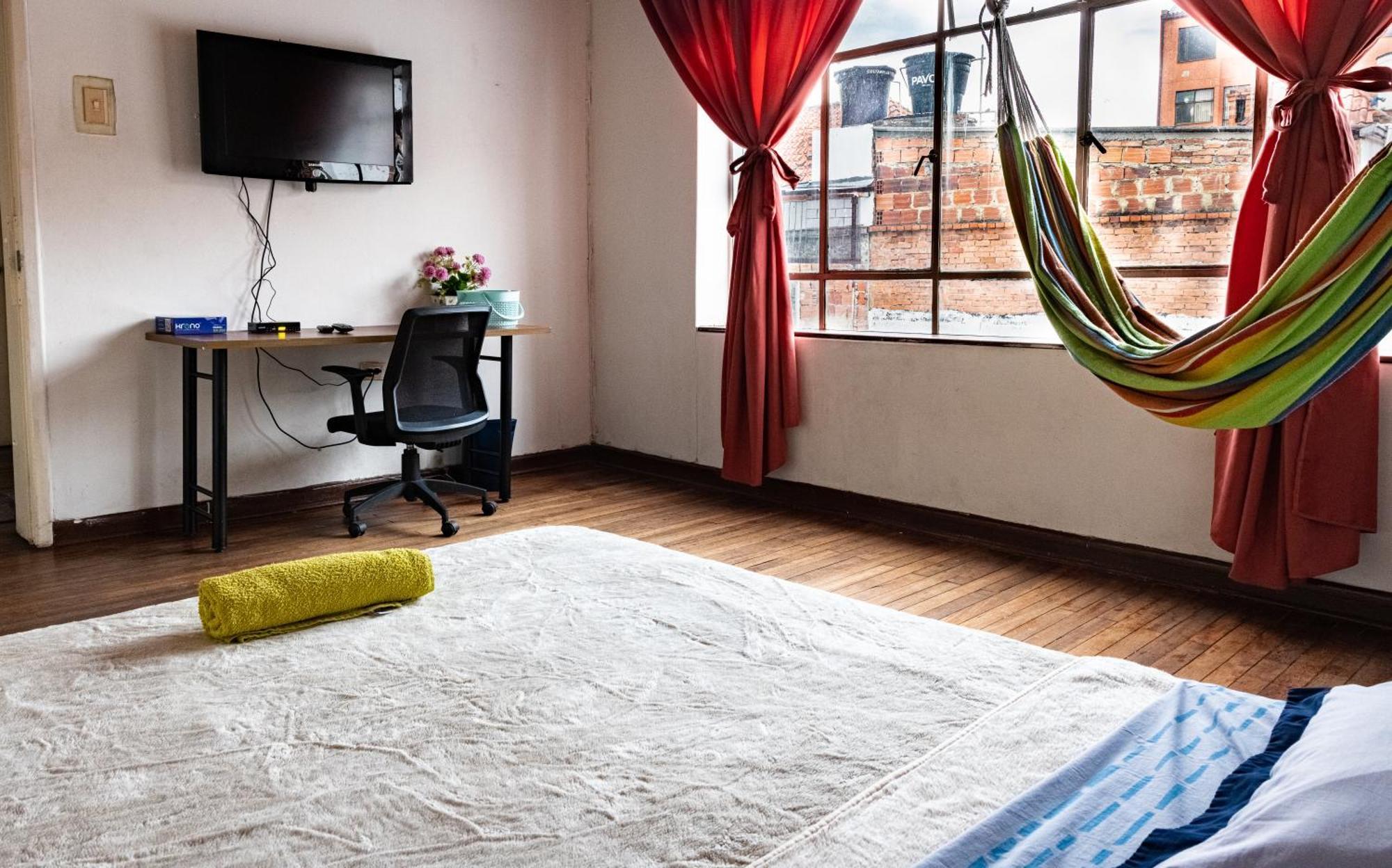 Casa En Bogota Ubicada En Zona Central Extérieur photo
