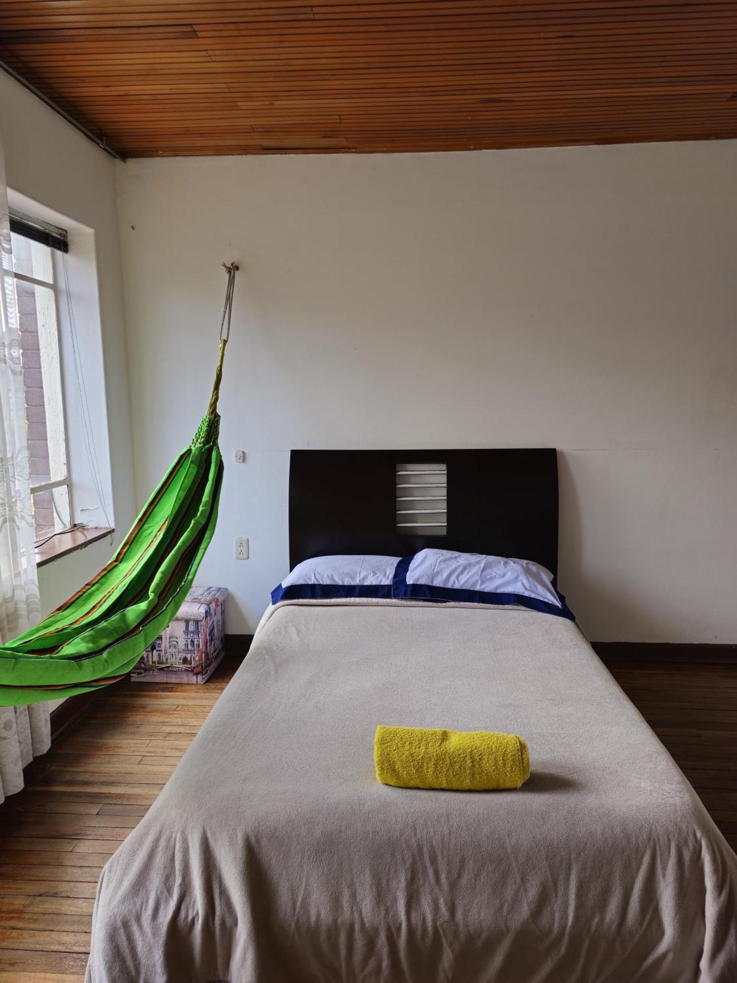 Casa En Bogota Ubicada En Zona Central Extérieur photo
