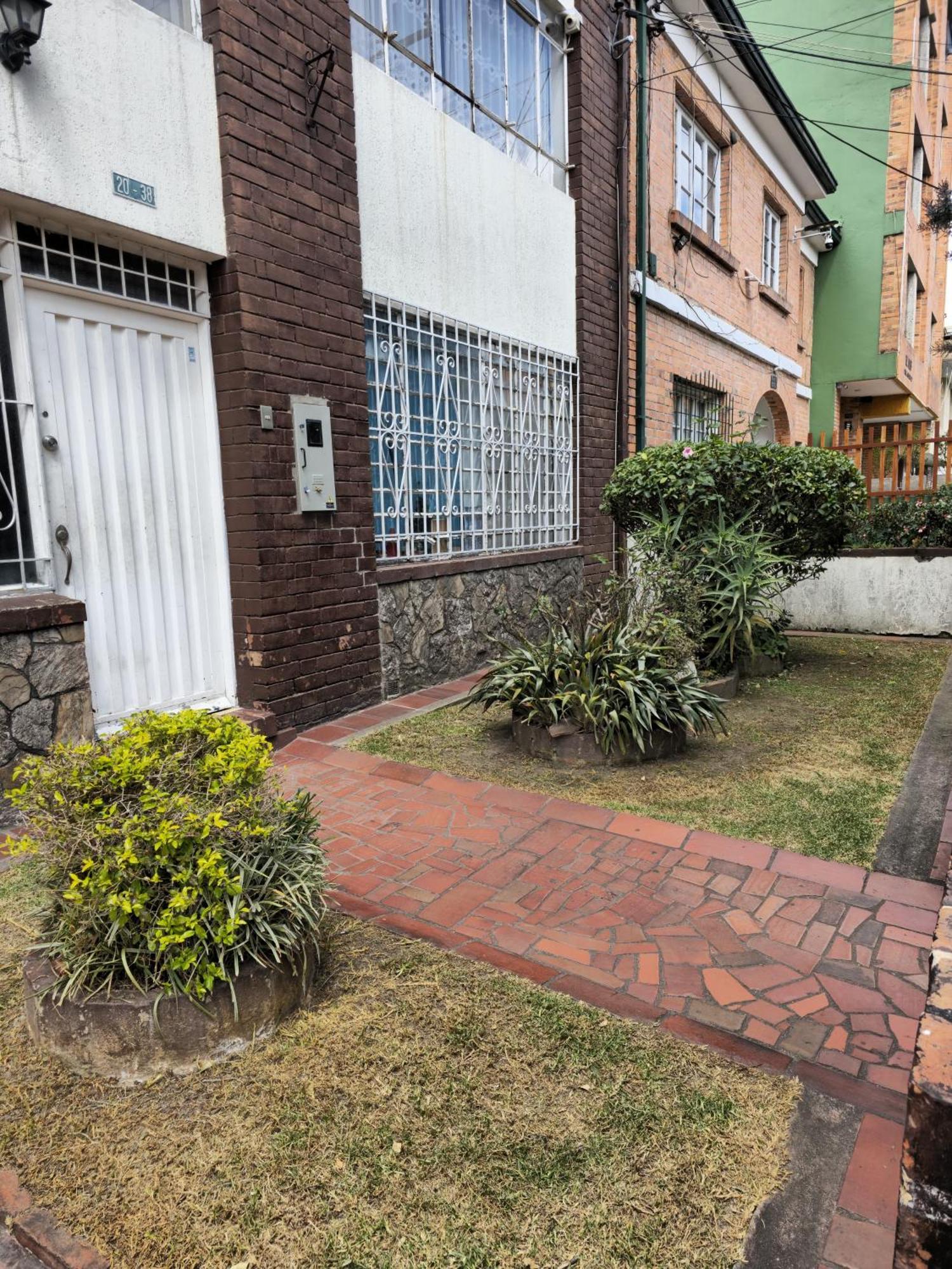 Casa En Bogota Ubicada En Zona Central Extérieur photo