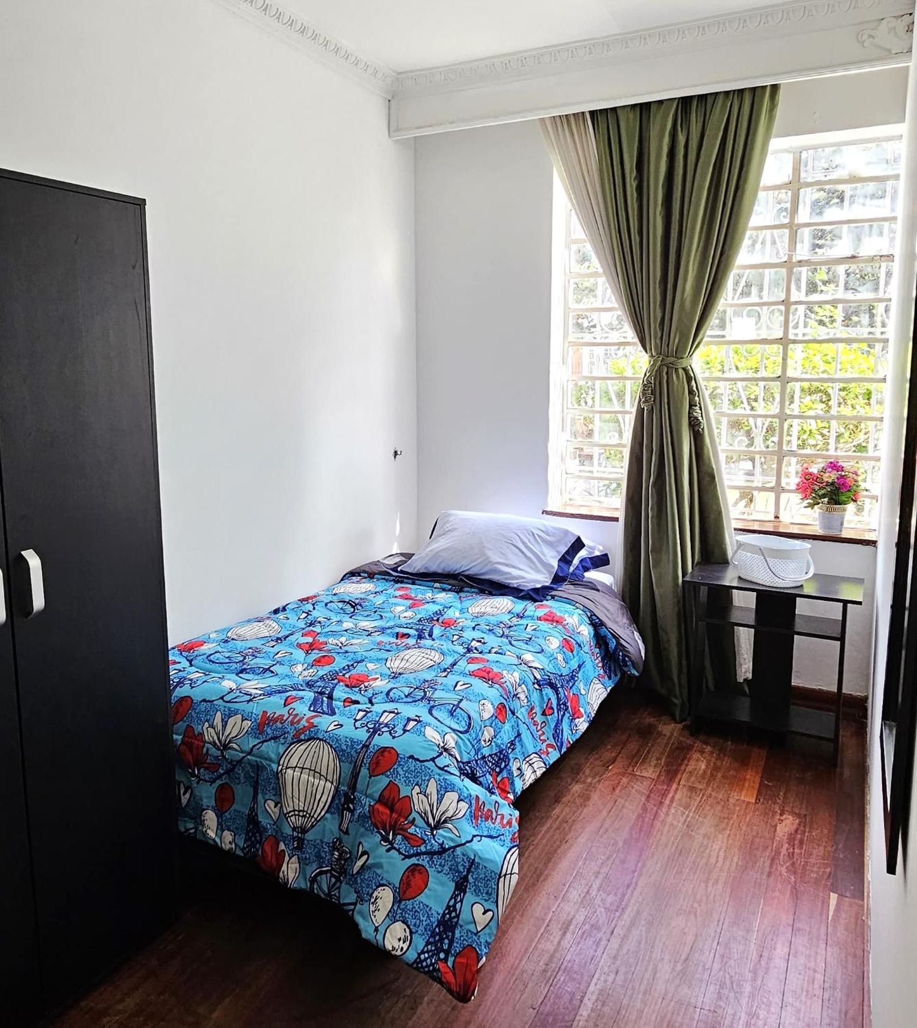 Casa En Bogota Ubicada En Zona Central Extérieur photo