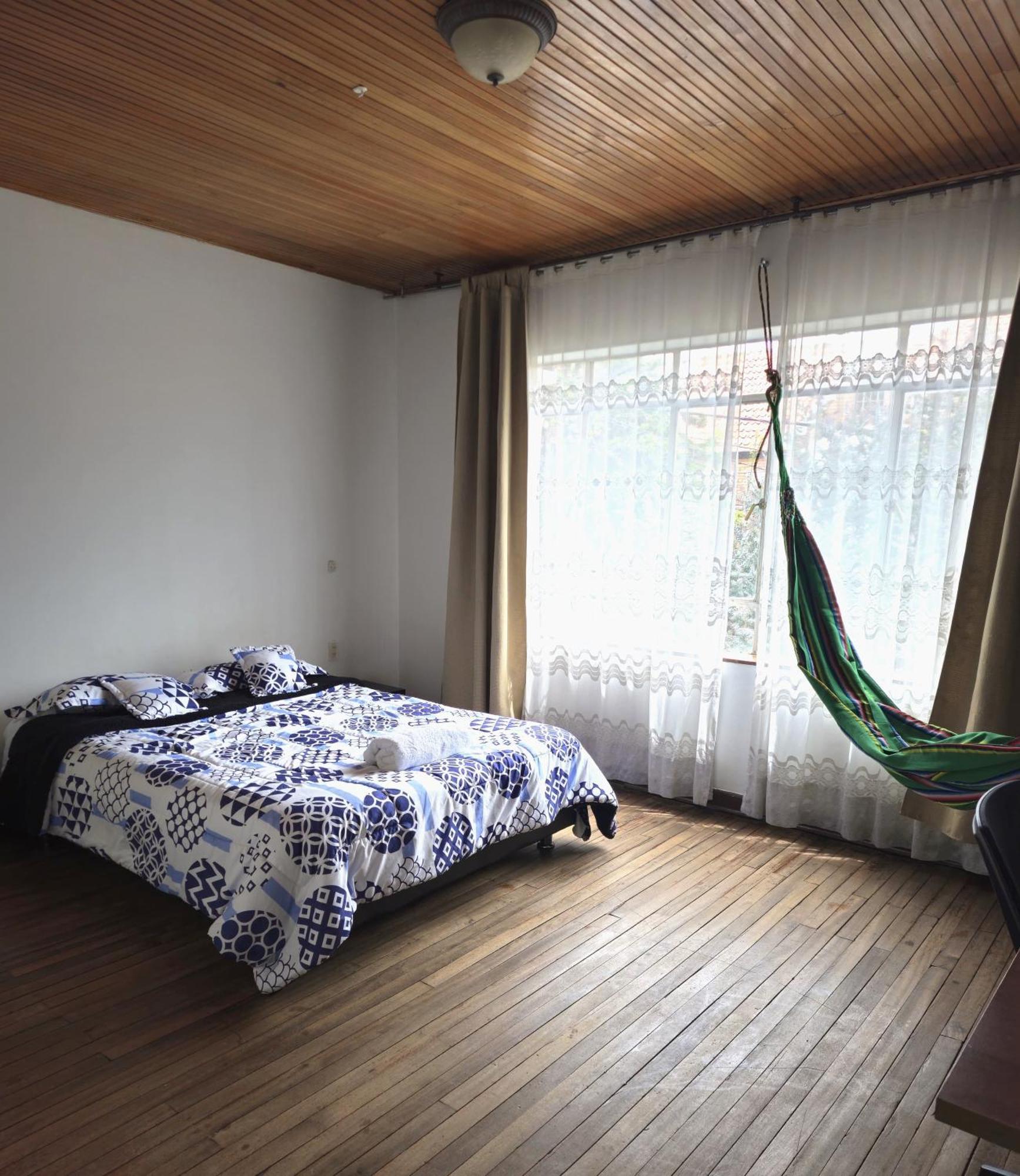 Casa En Bogota Ubicada En Zona Central Extérieur photo